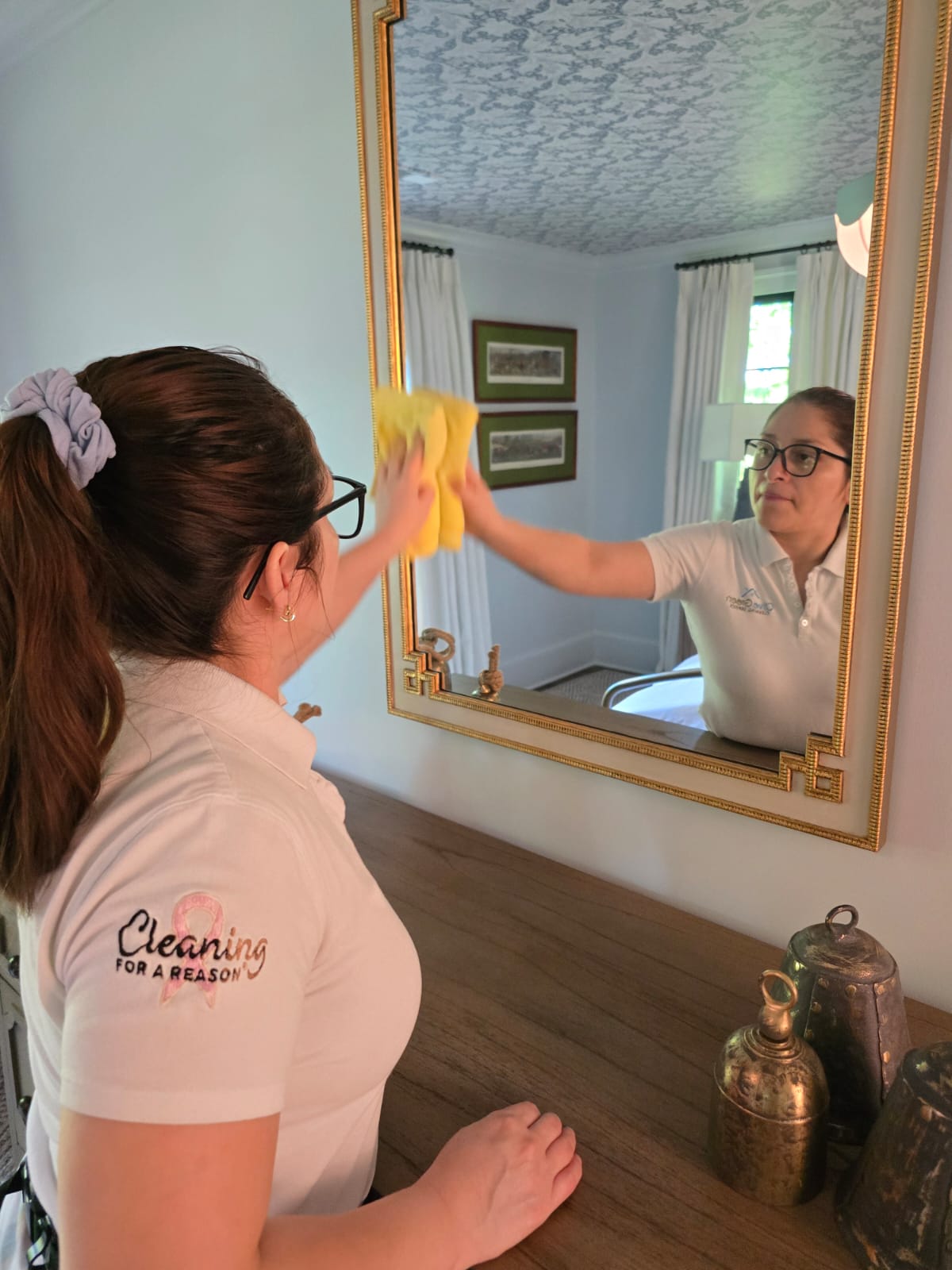 Organizing and tidying spaces